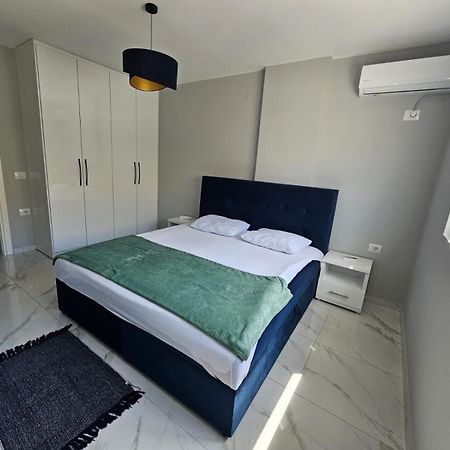 Amazing Sea View Apartment Sarandë 외부 사진