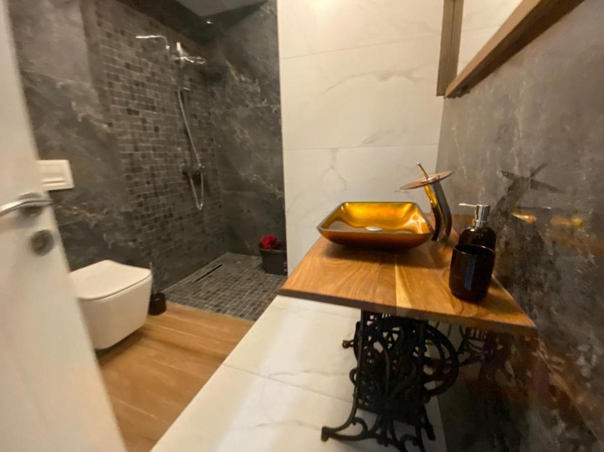 Amazing Sea View Apartment Sarandë 외부 사진