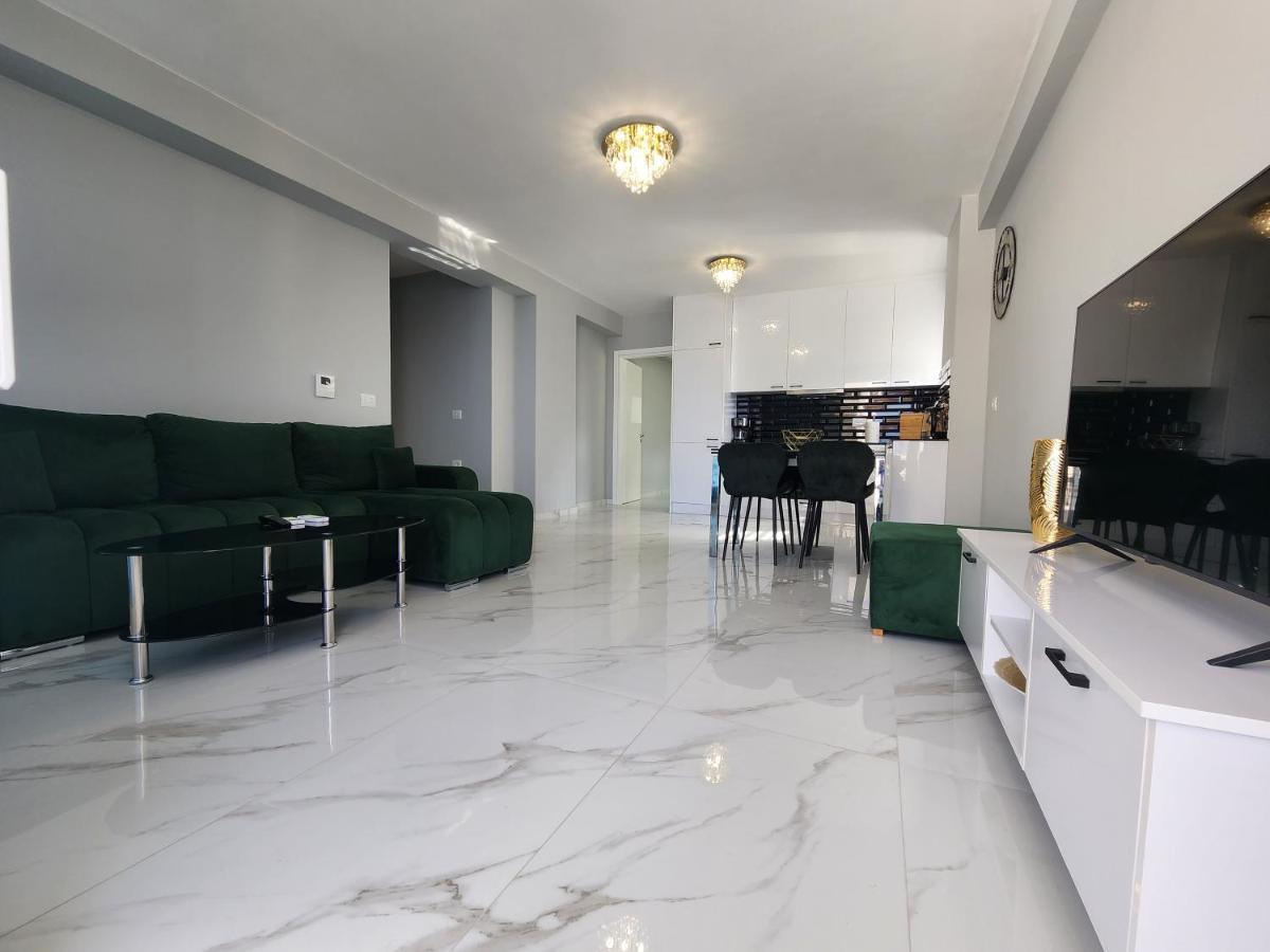 Amazing Sea View Apartment Sarandë 외부 사진